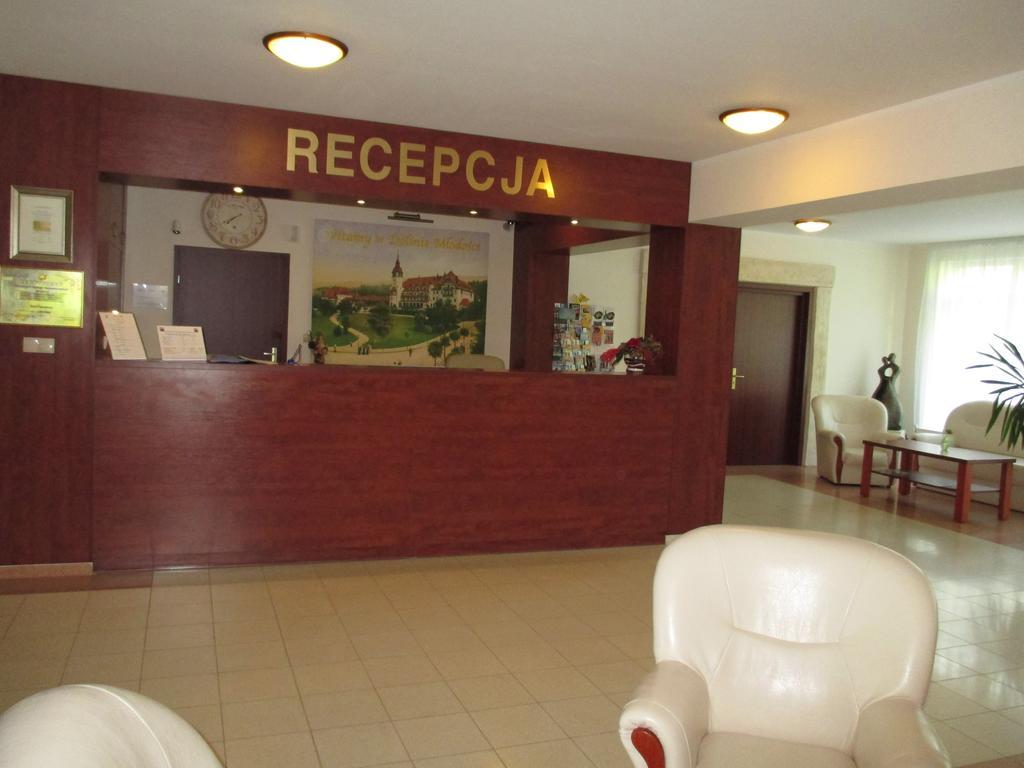 Klinika Mlodosci Medical Spa Свєрадув-Здруй Екстер'єр фото
